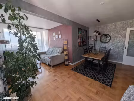 appartement - 5 pièces - 88 m²