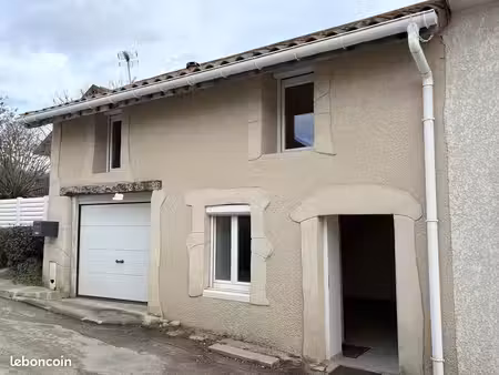 maison de village 3 pièces 50 m²