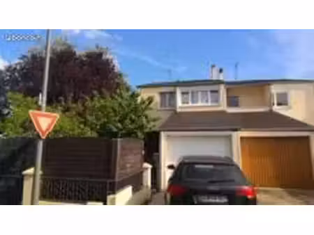location maison type 4 joue