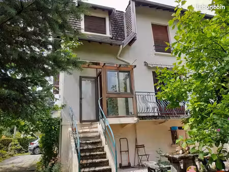 maison atypique années 60 avec 3 chambres - 100m²