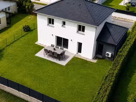 maison 6 pièces re2020 119 m2 + garage - proche gare