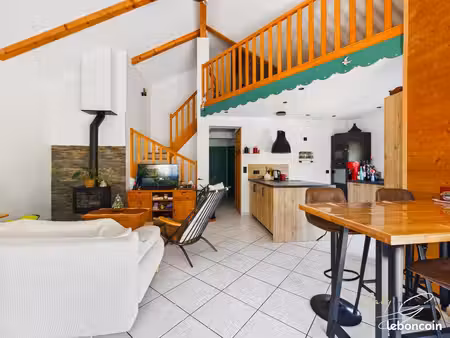 exclusivite allevard - très belle maison lumineuse avec appartement indépendant