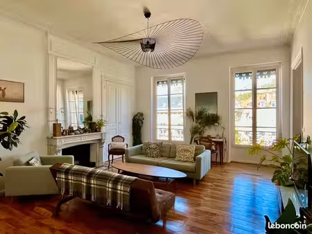 188 m² - 4 chambres - vue bastille & vercors - hyper-centre