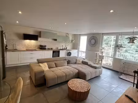 appartement f4 avec balcon