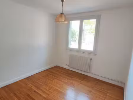 appartement t3 fontaine