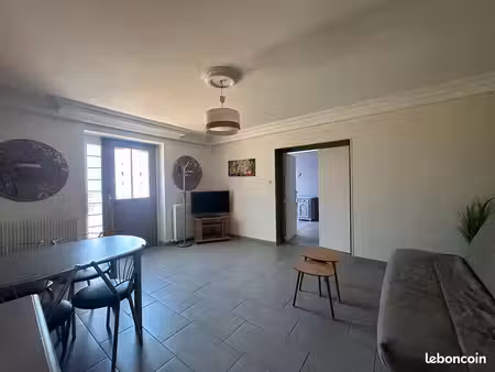 appartement 2 pièces 52 m²