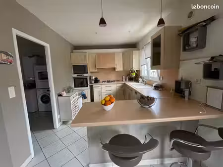 maison avec jardin – saint-jean-d’illac – 90 m² – 1 300 cc