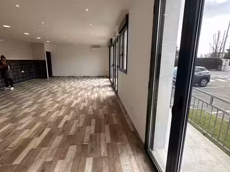à louer – local commercial 92 m² – artigues-près-bordeaux