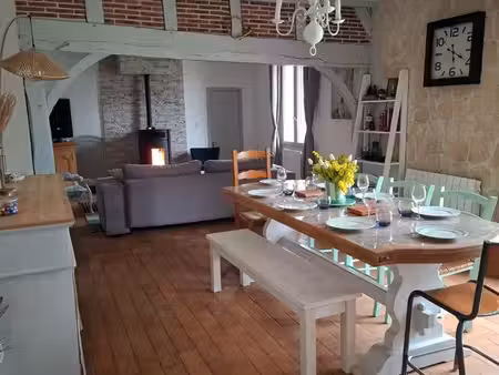 maison familiale 4 chambres avec jardin  garage et dépendances – proche chambord