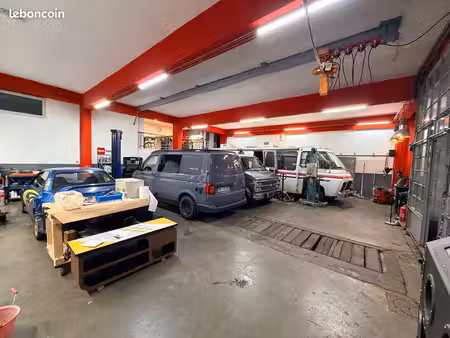 locaux professionnel 210m2 tout équipé - laffrey (38220)