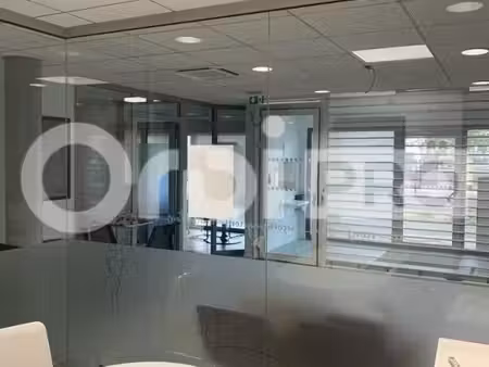 local commercial 173 m²
