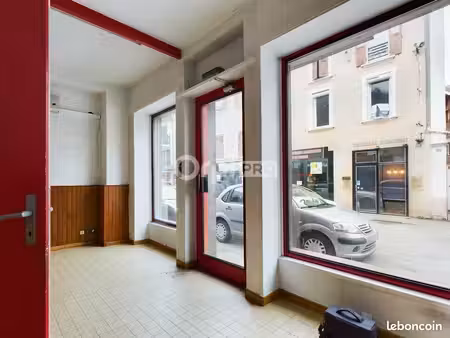 local commercial 37 m²