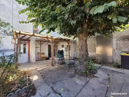 maison de ville 2 pièces 50 m²