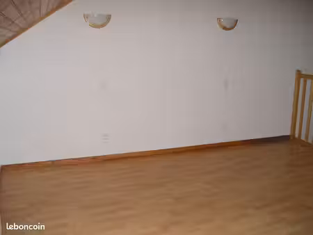 loue appartement t2 au chastel-nouvel