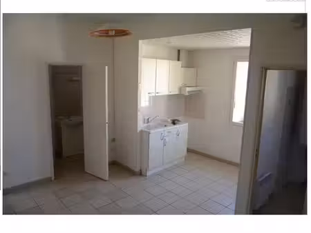 appartement au centre de courtenay