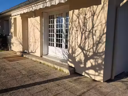? villerest – maison avec vue panoramique – terrain 1 200 m² – 222 000