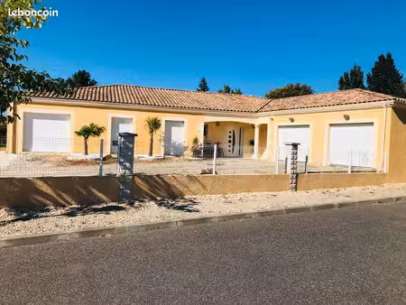 maison de plain pied 4 chambres- 169m² habitable