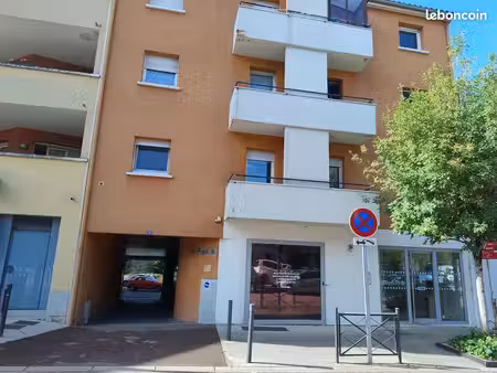 appartement 68 m² andrezieux boutheon