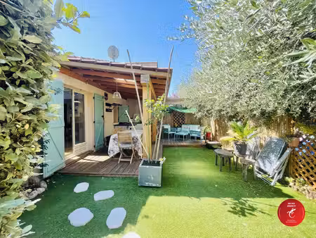 mazet dans residence fermee avec piscine