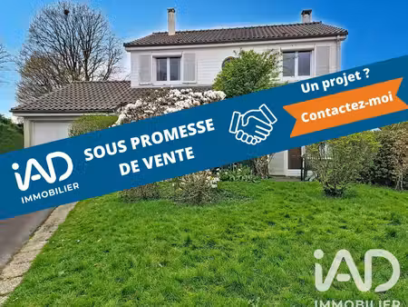 maison à le mesnil-saint-denis (78320)
