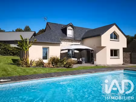 maison à crennes-sur-fraubée (53700)