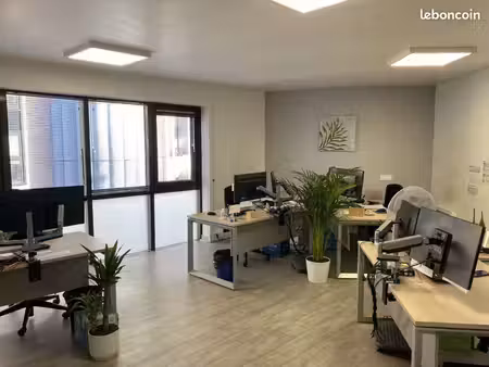bureaux à louer – 95 m² – orléans madeleine / rive de loire – parking – balcon