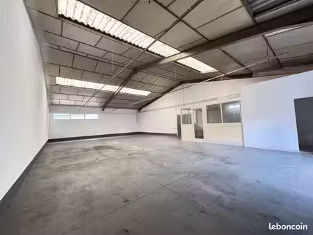 local 175 m² saint-étienne