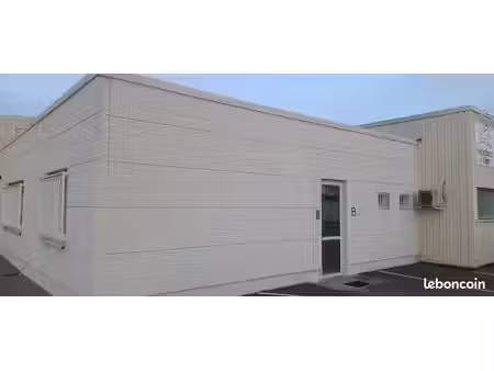 local commercial  bureaux