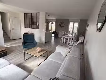 maison 6 pièces 154 m²