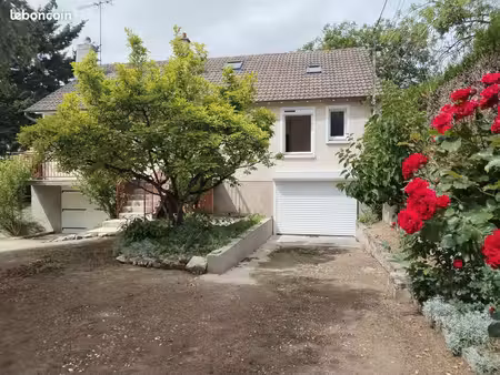 maison a louer 6p 4 chambres terrain 700m²