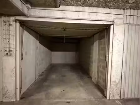garage box 15m2 boulevard michelet