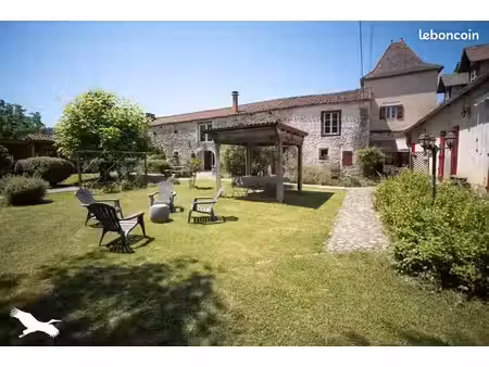 ferme 6 pièces 349 m²