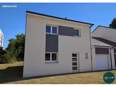 maison 2 pièces 138 m²