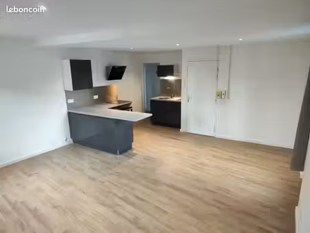 appartement t3 58 m² – centre-ville de candé – entièrement rénové