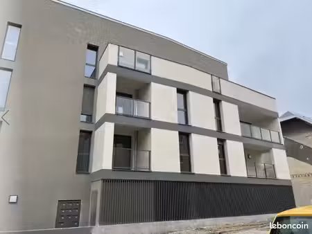 appartement 3 pièces 67 m²