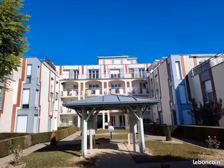 bel appartement t3 en résidence avec ascenseur