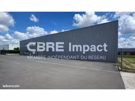 local d'activite 1000 m² reims