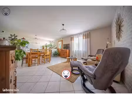 maison de ville 4 pièces 81 m²