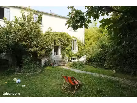 superbe maison avec jardin - au coeur de nantes