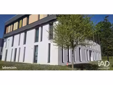 local 131 m² orvault