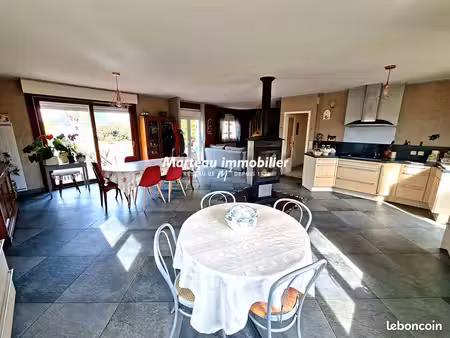 pavillon 7 pièces 120 m²