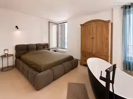 appartement 5 pièces 136 m²