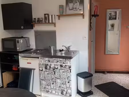 studio meublé pour étudiant(e)