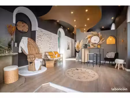 local commercial