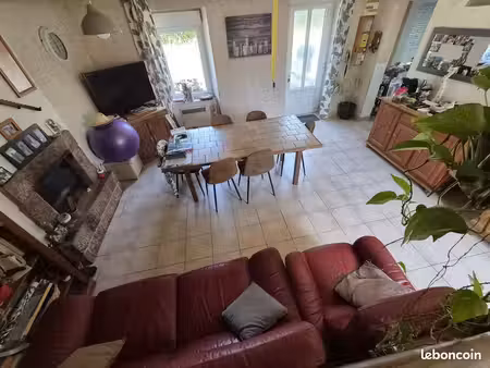 maison 4 pièces 85 m²