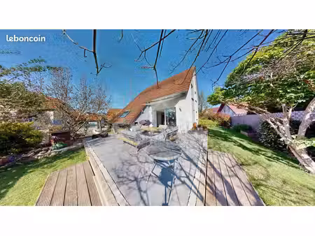 maison 4 pièces 130 m²