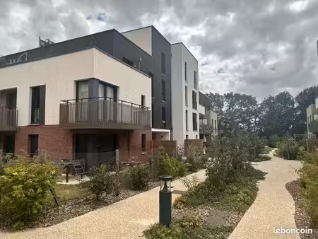 studio 30m2 + grande terrasse