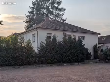 superbe maison idéalement situé