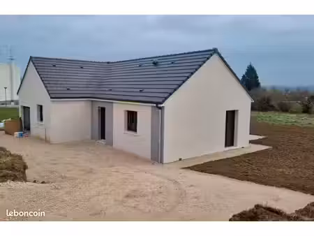 maison 4 pièces 84 m²