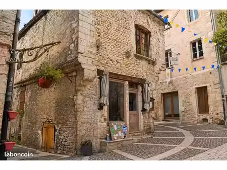 à louer – local commercial – clamecy centre